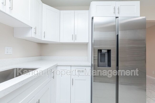 Foto del edificio - 7750 SW 10th Ct