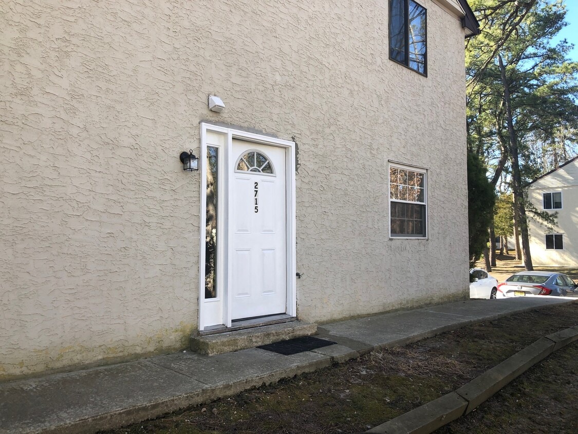 Primary Photo - 2721 Mimosa Ct