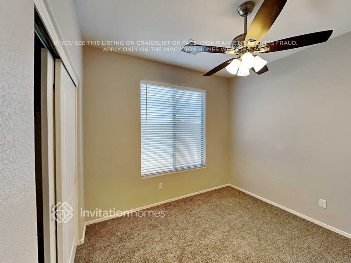 Primary Photo - 3636 W White Canyon Rd