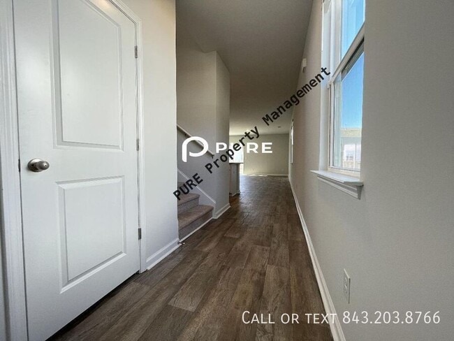 Building Photo - 148 Lagoona Dr