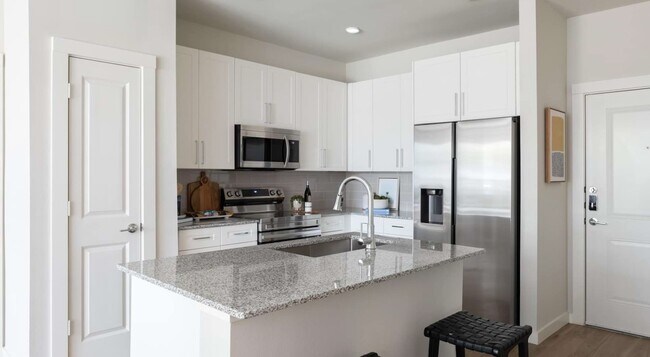 Foto del edificio - 19101 Town Ridge Ln