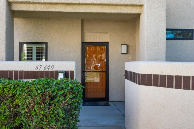 Building Photo - 67640 Lagos Way
