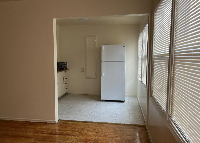 Foto del edificio - 3223 Taraval St
