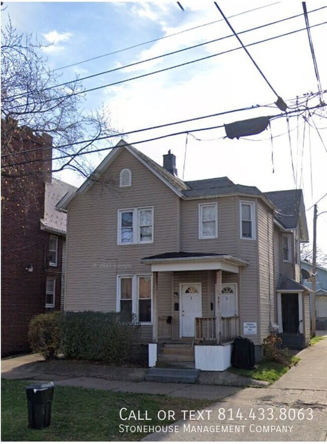 Foto del edificio - 241 E 10th St