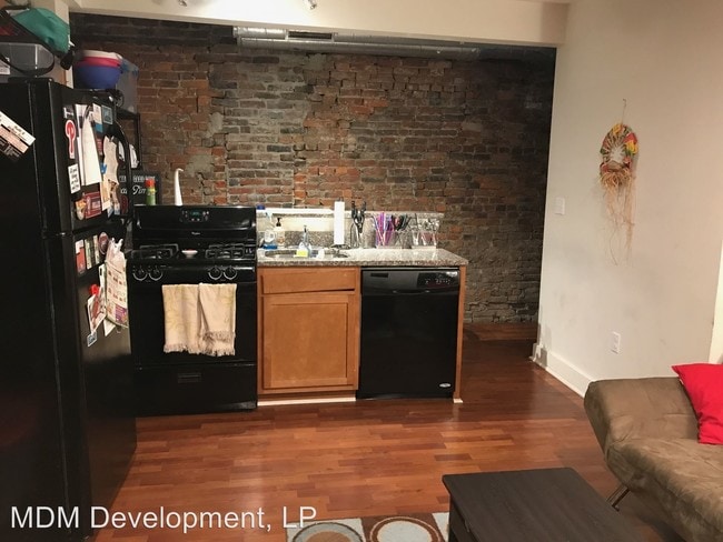 Foto del edificio - 44 S 13th St