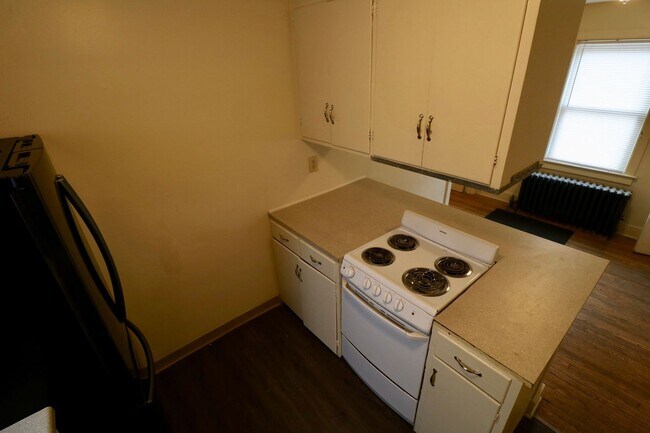 Foto del edificio - Two bedroom apartment near engineering and...