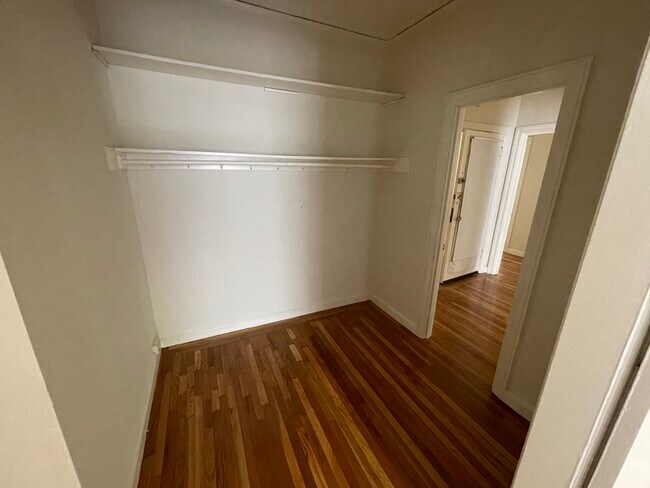 Foto del edificio - 251 Parnassus Ave