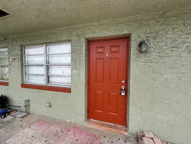 Building Photo - 530 NW 35th St