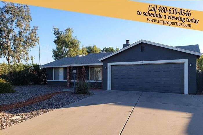 Foto principal - Cozy Three Bedroom Home In Chandler!