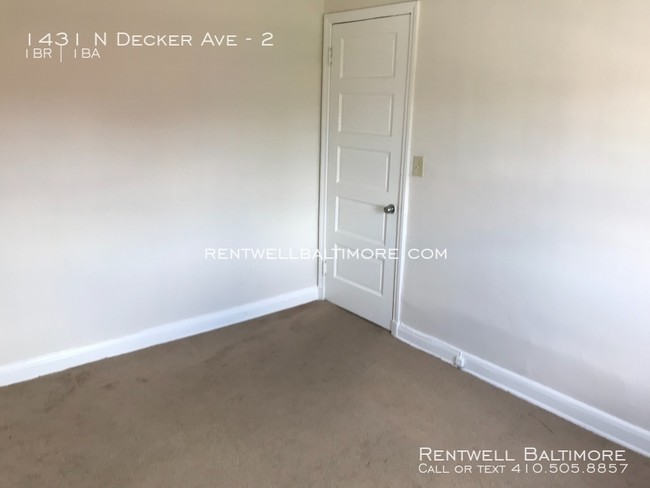 Building Photo - 1431 N Decker Ave