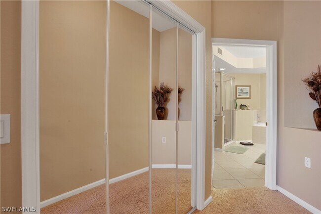Building Photo - 16510 Crownsbury Way