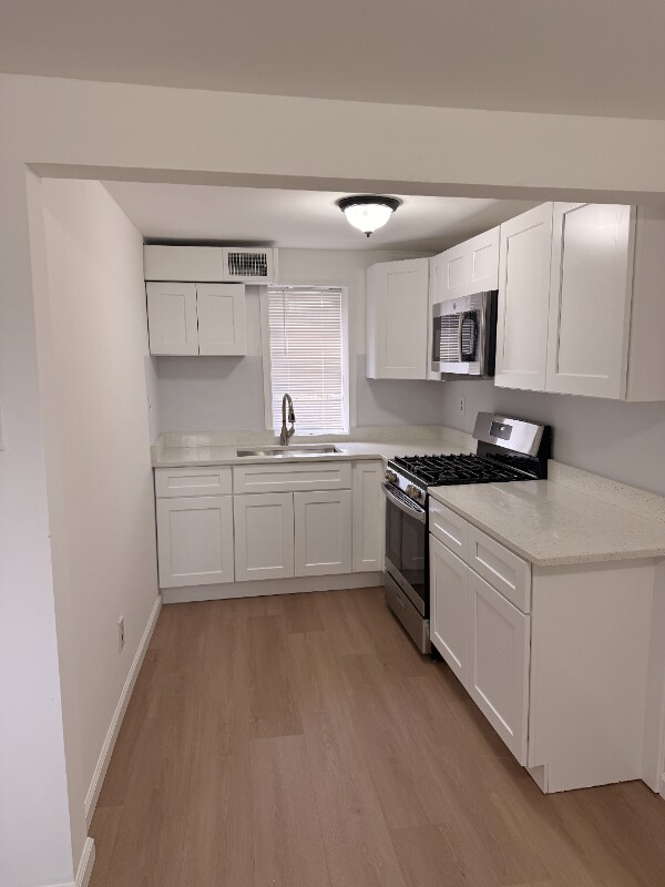 Foto del edificio - 24591 Valley Ave