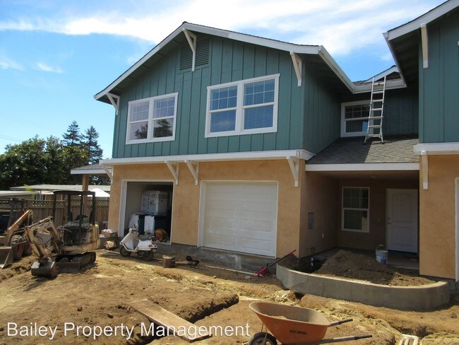 Building Photo - 108 Santa Maria Pl