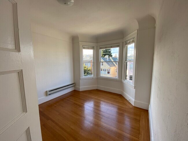 Foto del edificio - 12 Oakwood St