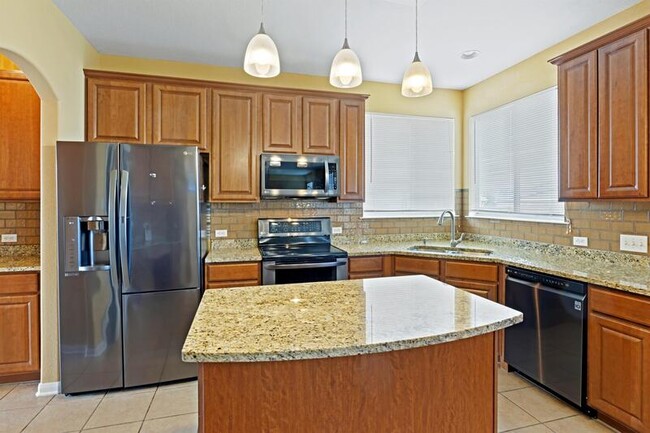 12325 Smith Gin St Unit Bedroom 2C - 816849, Manor, TX 78653 - Condo ...