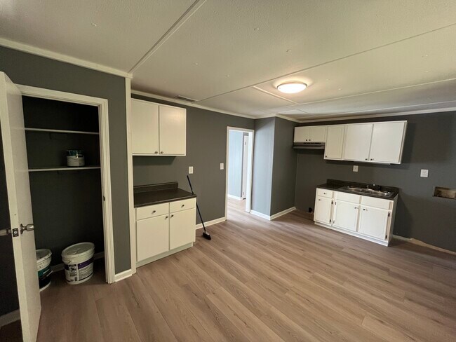Foto del edificio - 3542 Windsor Cir