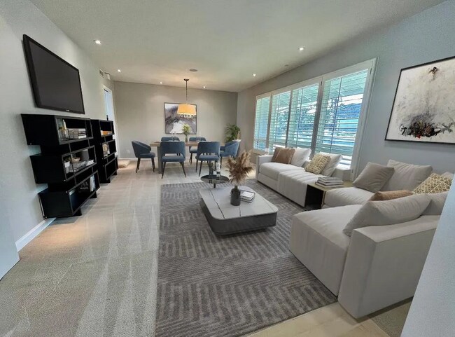 Foto del edificio - 16972 Oak View Dr