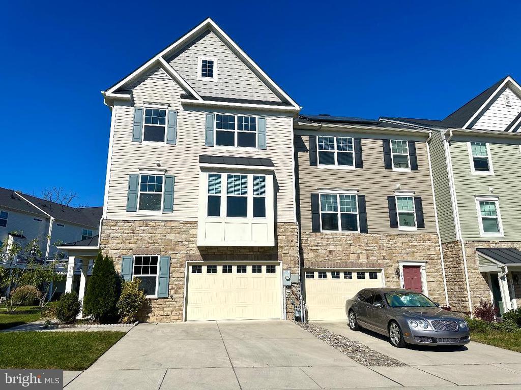 Foto principal - 200 Marina View Ct