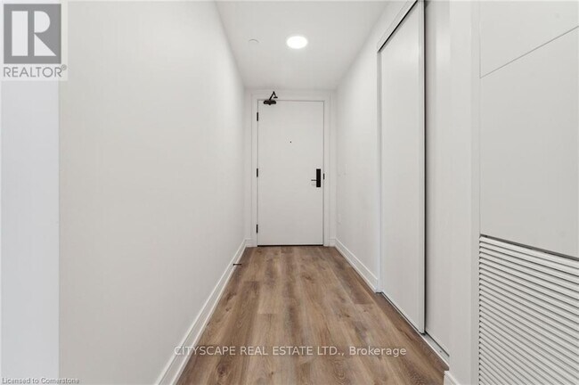 Photo du bâtiment - 1 Jarvis St