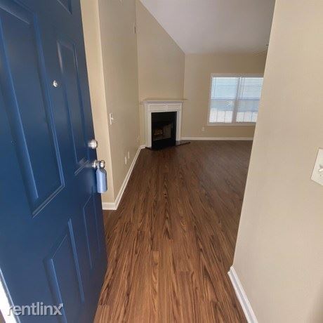 Building Photo - 3 br, 2 bath House - 140 Longstreet Circle