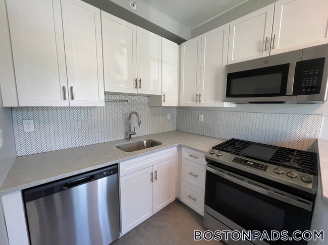 Building Photo - 233 Lafayette St