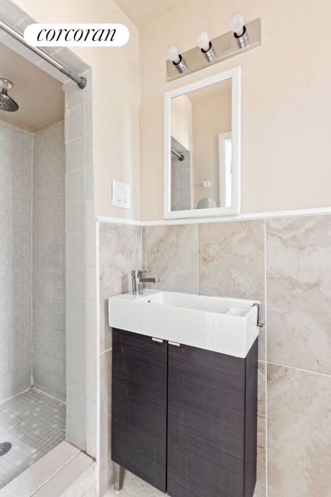 Foto del edificio - 192 22nd St