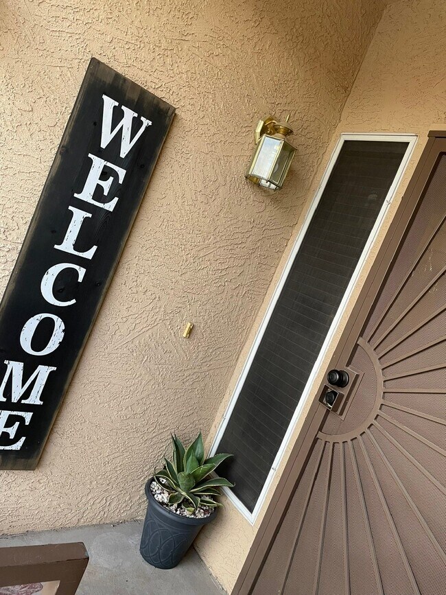 Foto del edificio - 10410 N Cave Creek Rd