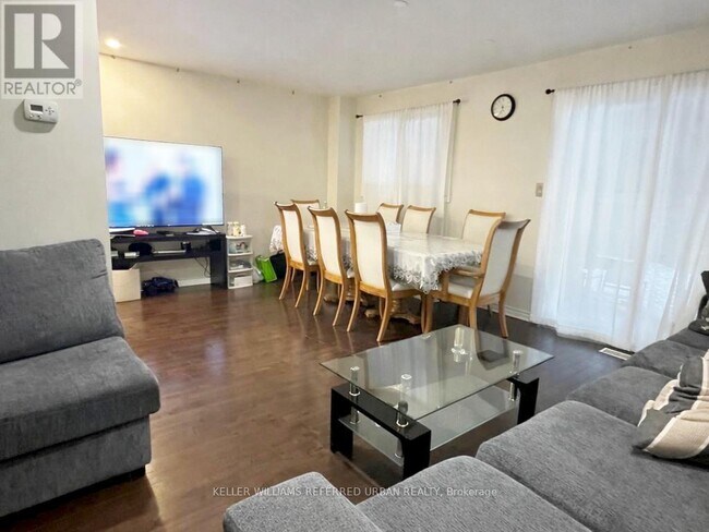 Photo du bâtiment - 4 New Seabury Dr