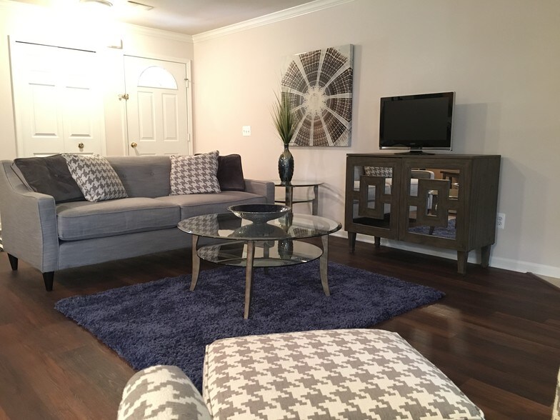 Stoney Park Place Apartments Rentals Shelby Township, MI