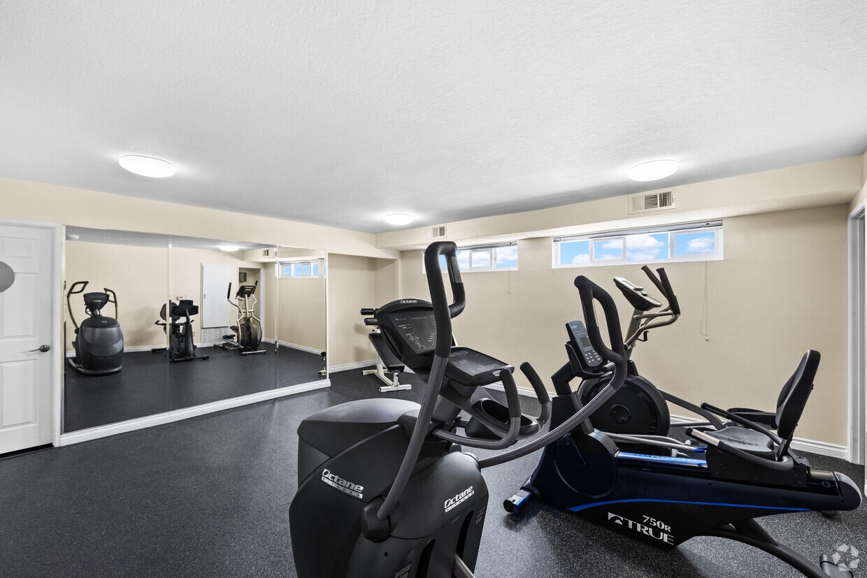 Foto principal - Fulton Gardens Apartments