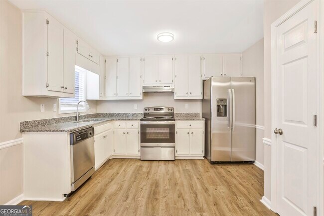 Building Photo - 5221 Keystone Ct