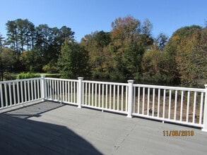 Building Photo - 464 Weeping Cedar Trail