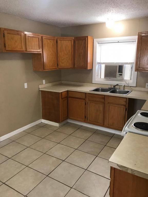 Foto del edificio - 1417 SW 44TH St
