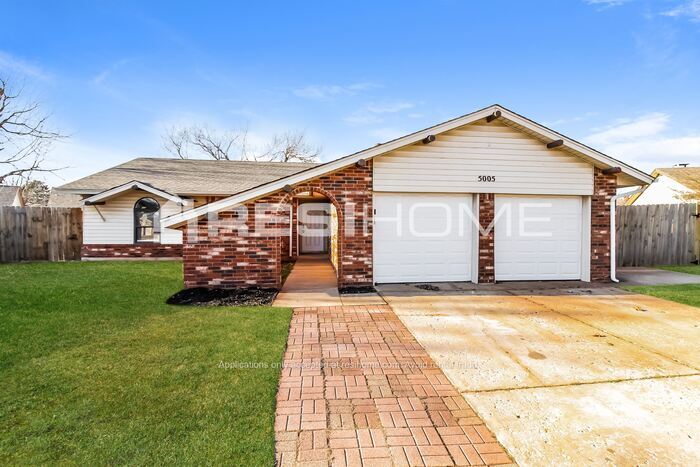 Photo - 5005 Oak Manor Dr (Oklahoma City, OK)