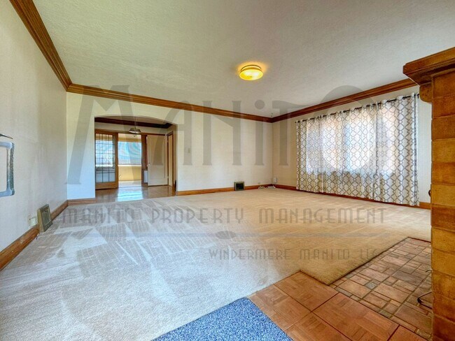 Building Photo - Beautiful Down River Brick Bungalow with R...