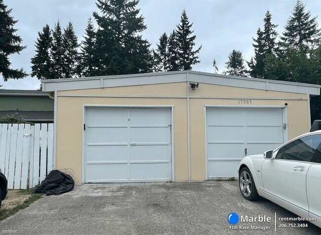 Building Photo - 2 br, 1 bath House - 17907 10th Ave NE Unit A