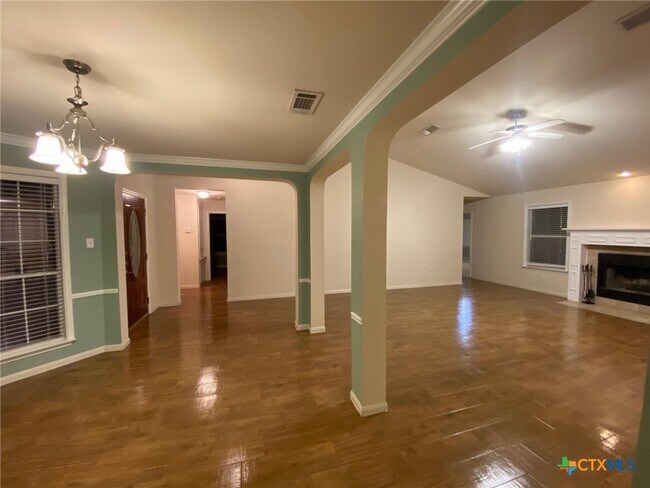 Foto del edificio - 6107 Cobalt Ln