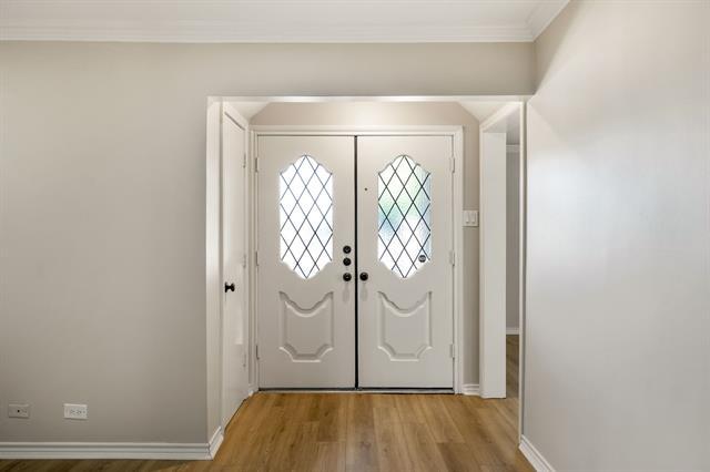 Building Photo - 5921 Preston Rd