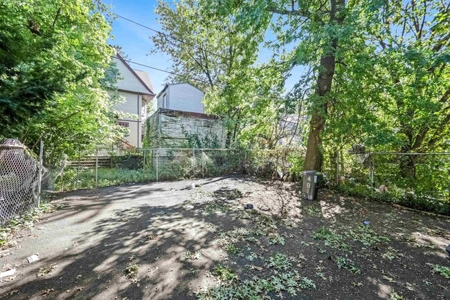 Foto del edificio - 904 S 18th St