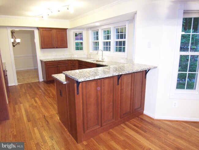 Foto del edificio - 47 Live Oak Ln