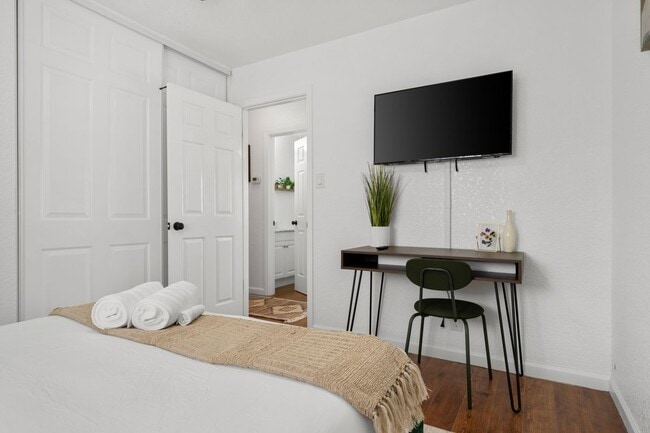 Foto del edificio - 10609 Olson Dr