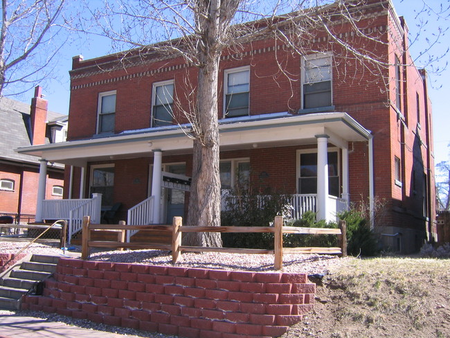 Building Front - 520 S Sherman St