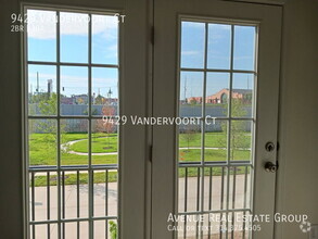 Building Photo - 9429 Vandervoort Ct
