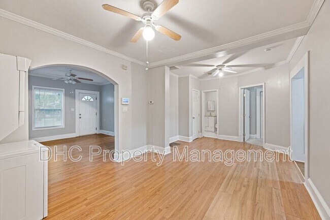 Building Photo - 1089 Harwell St NW