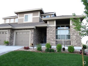 Building Photo - 5863 Noble Ct
