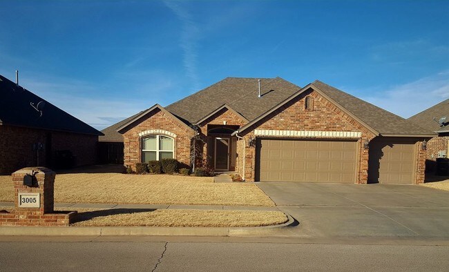 Building Photo - Custom 4 bed in Moore With Storm Shelter