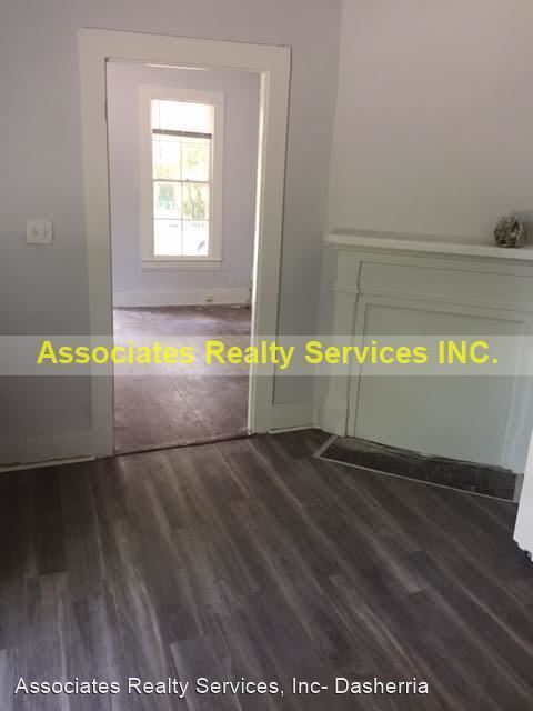 Foto del edificio - 722 NE 2nd St