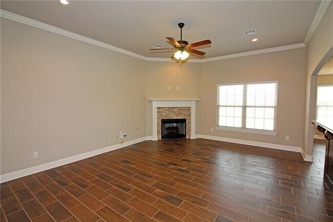 Foto del edificio - 2303 SW Elington St
