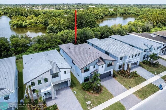 Foto del edificio - 2652 NW 87th Ter
