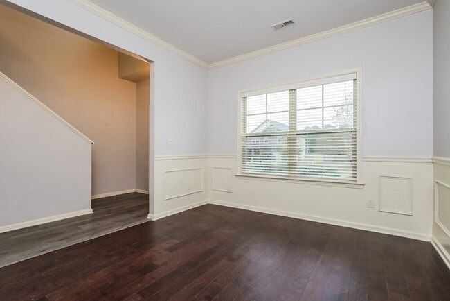 Building Photo - 3219 Puritan Way